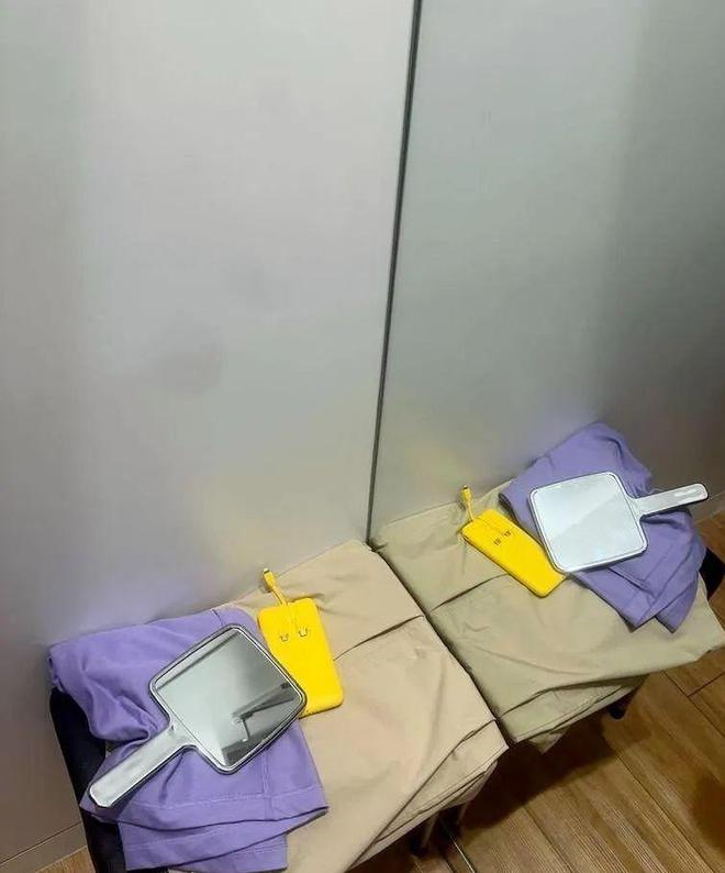 热搜第一！受害者现身控诉镜子猫腻回应pg电子试玩平台“优衣库镜子”冲上(图11)