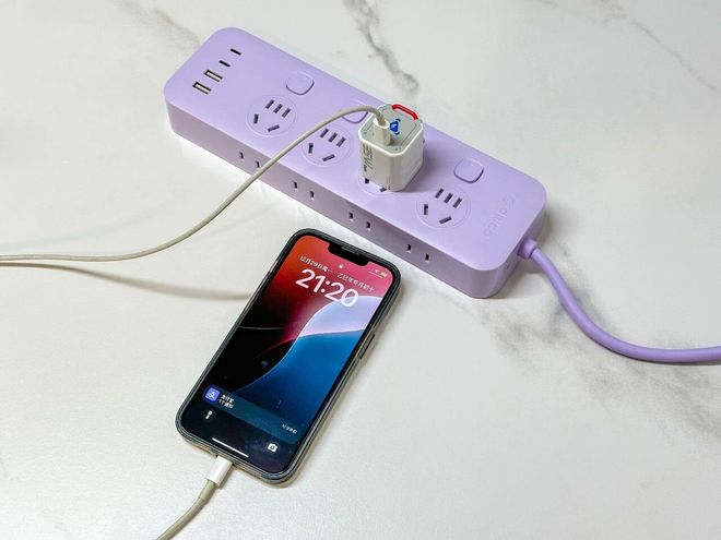 评：终结桌面杂乱的智能用电新选择电子pg奥睿科分控小胖条插排测(图6)